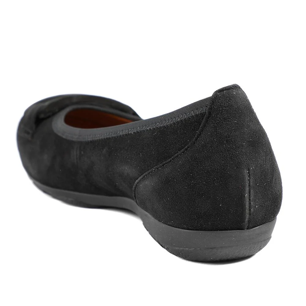 Gabor Raven Leather Ballet Pumps - GAB42025 / 329 523 - Black - Image 4