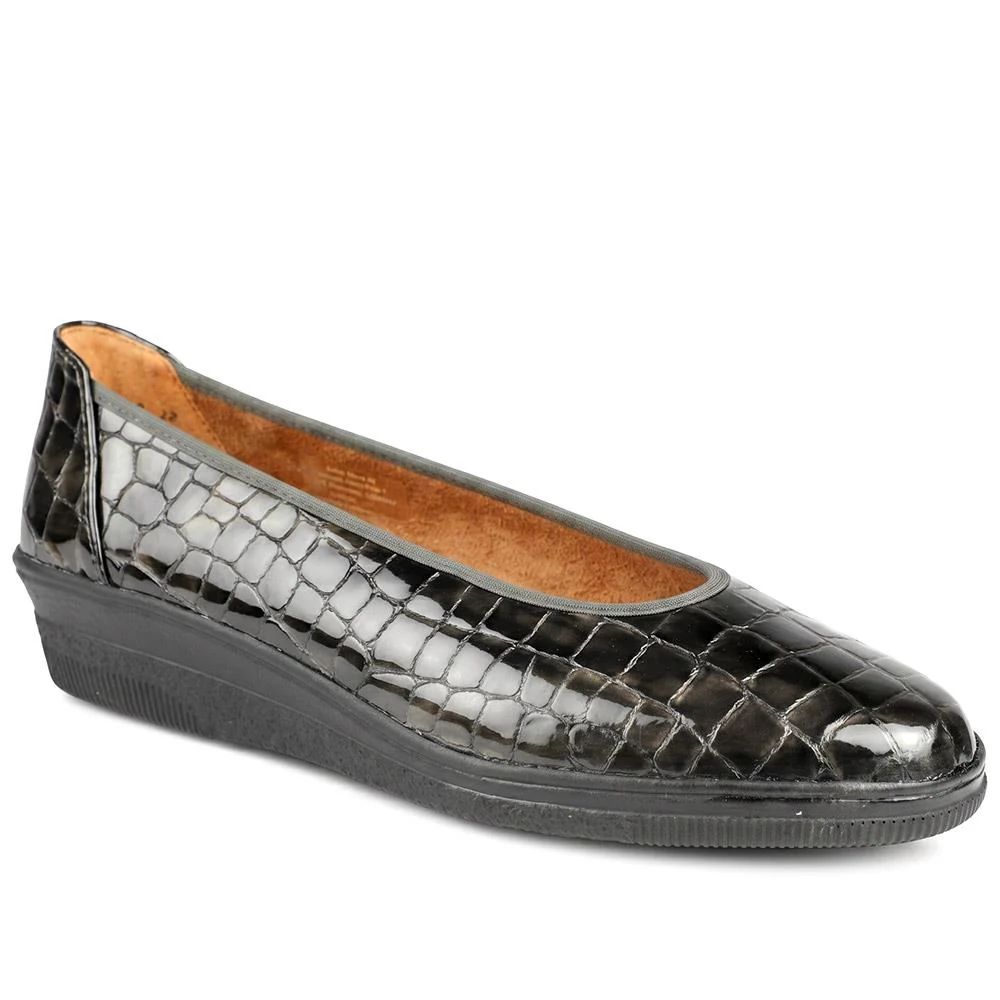Gabor Wide Fit Leather Chunky Sole Pumps - GABC44510 / 330 265 - Image 2