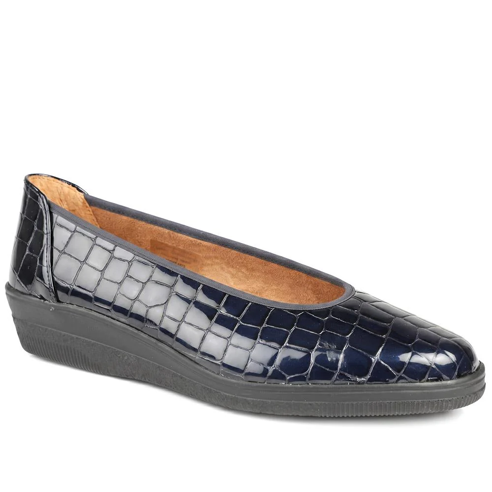 Gabor Wide Fit Leather Chunky Sole Pumps - GABC44510 / 330 265 - Image 3