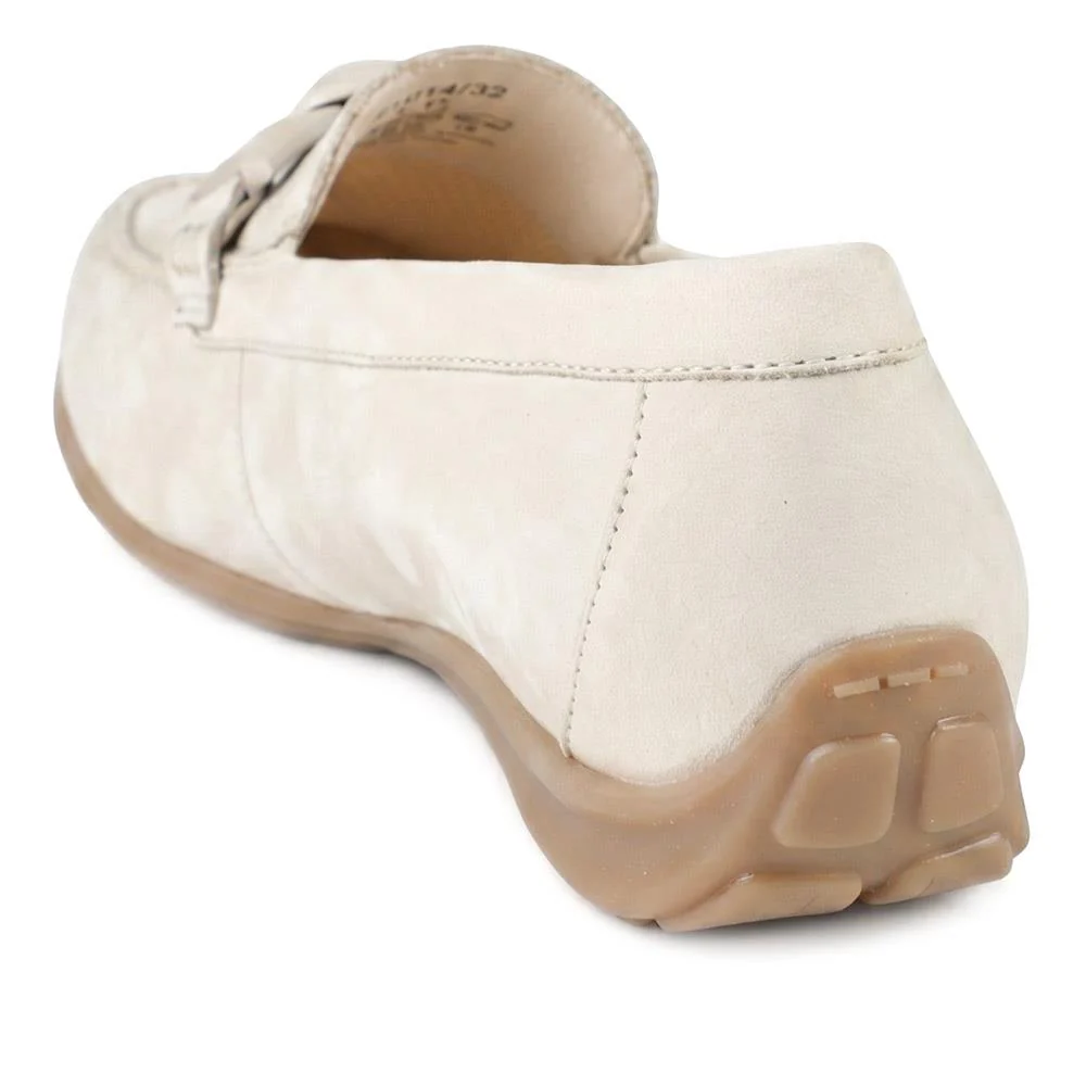 Gabor Wide Fit Leather Moccasins With Chain Detail - GABC44501 / 330 266 - Beige - Image 4