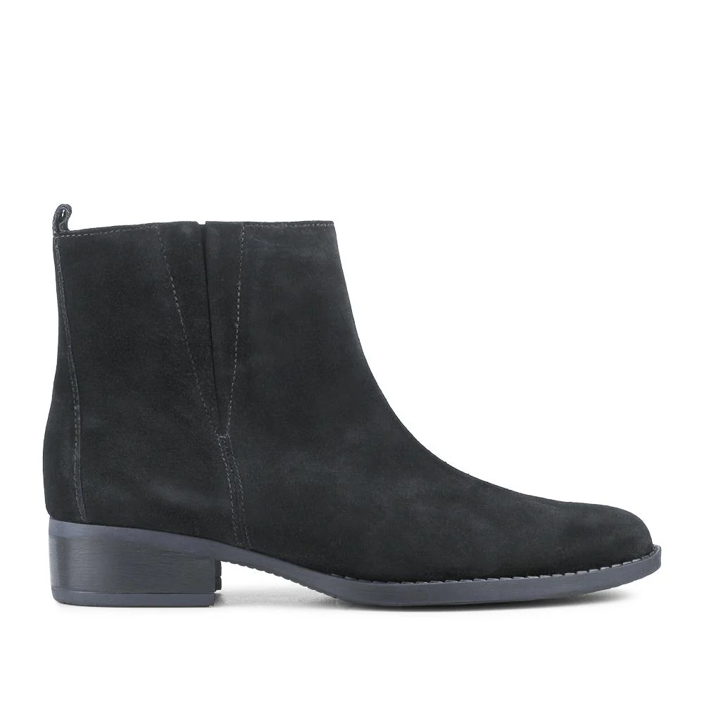 Gibside Gabor Leather Ankle Boots - GAB42513 / 327 874 - Black - Image 2