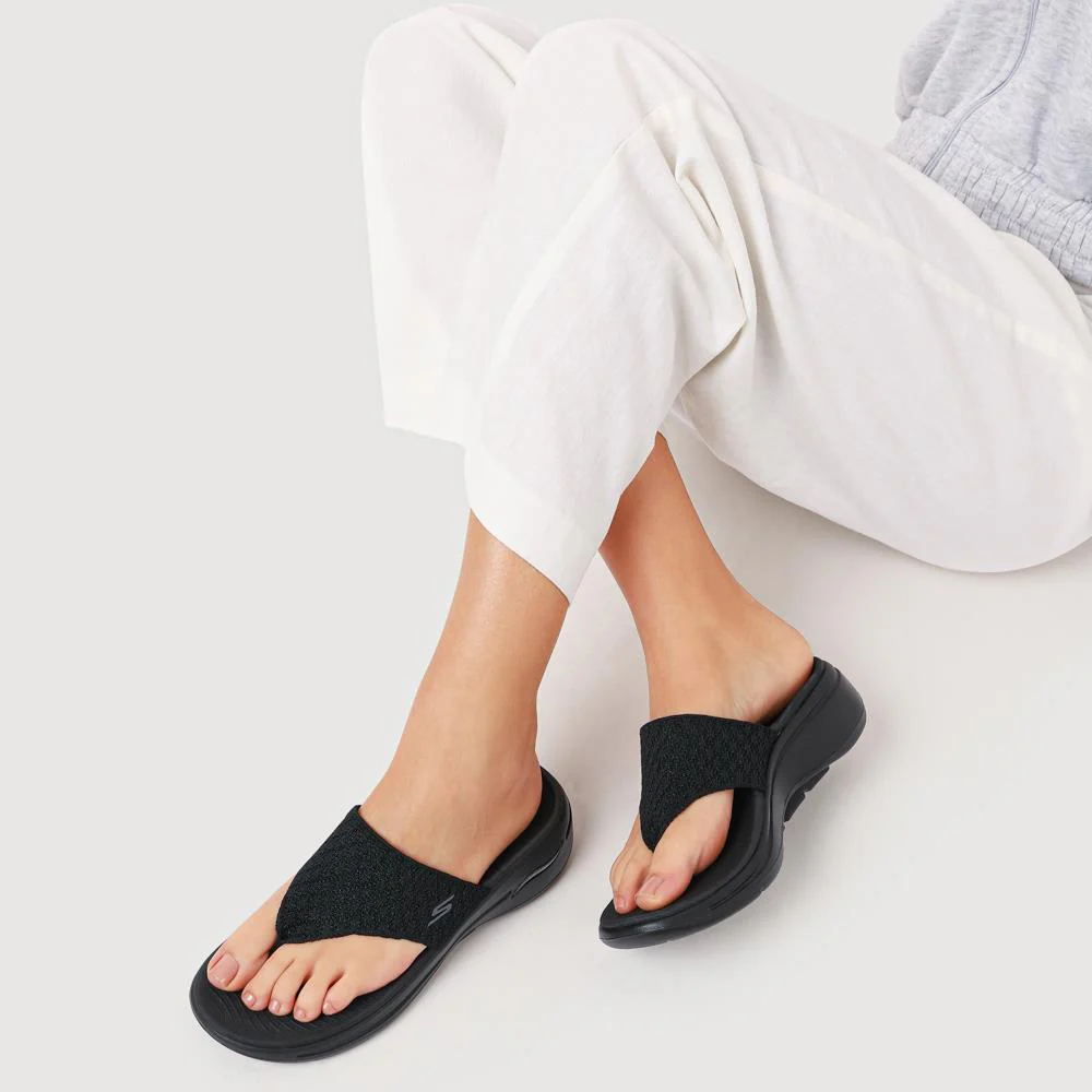 Go Walk Arch Fit Sandals - SKE41080 / 326 801 - Black - Image 5