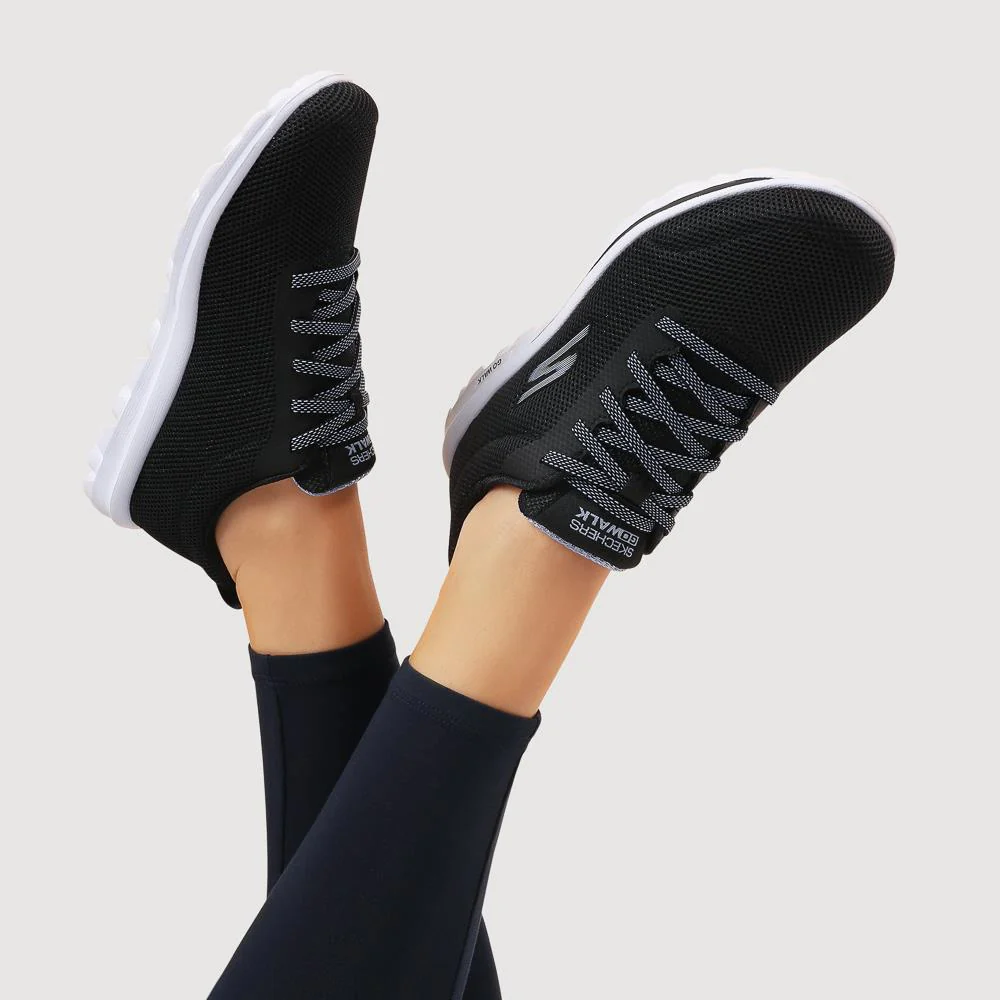GO WALK® TRAVEL Trainers - SKE41043 / 326 723 - Black - Image 5