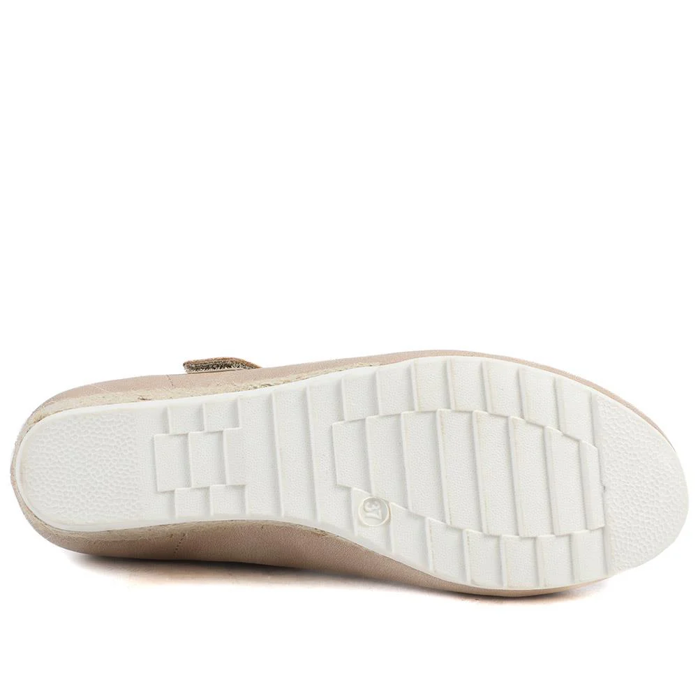 Grippy Adjustable Fasten Mary Janes - WOIL43001 / 328 882 - Beige - Image 6