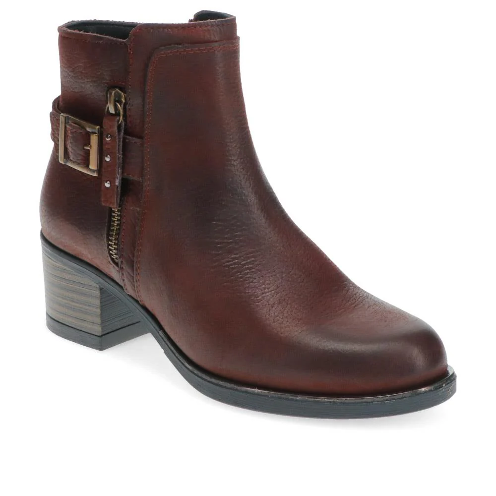 Heeled Ankle Boots - VAN40504 / 326 726 - Dark Brown