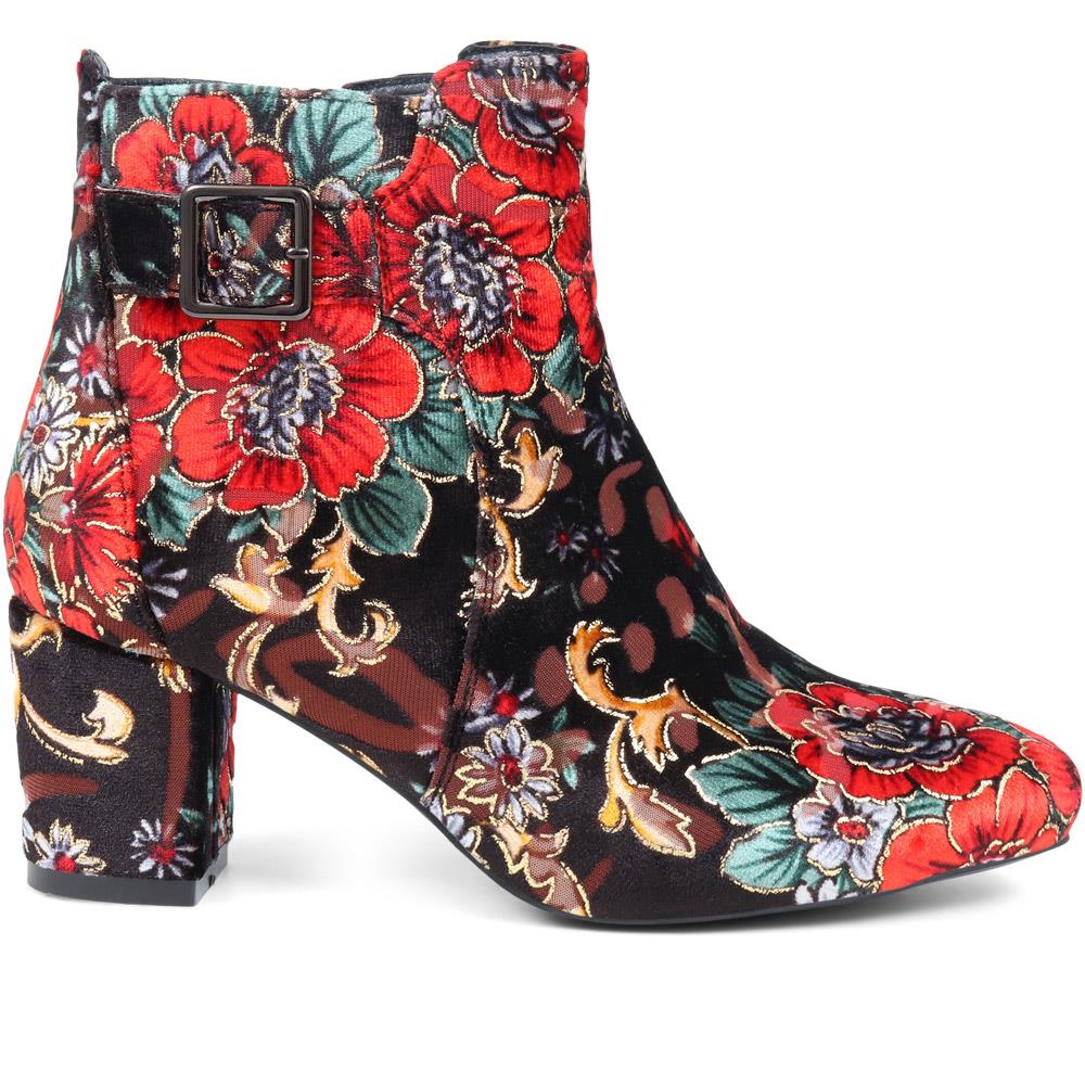 Heeled Buckle Detail Ankle Boots - WBINS38090 / 324 214 - Floral - Image 2