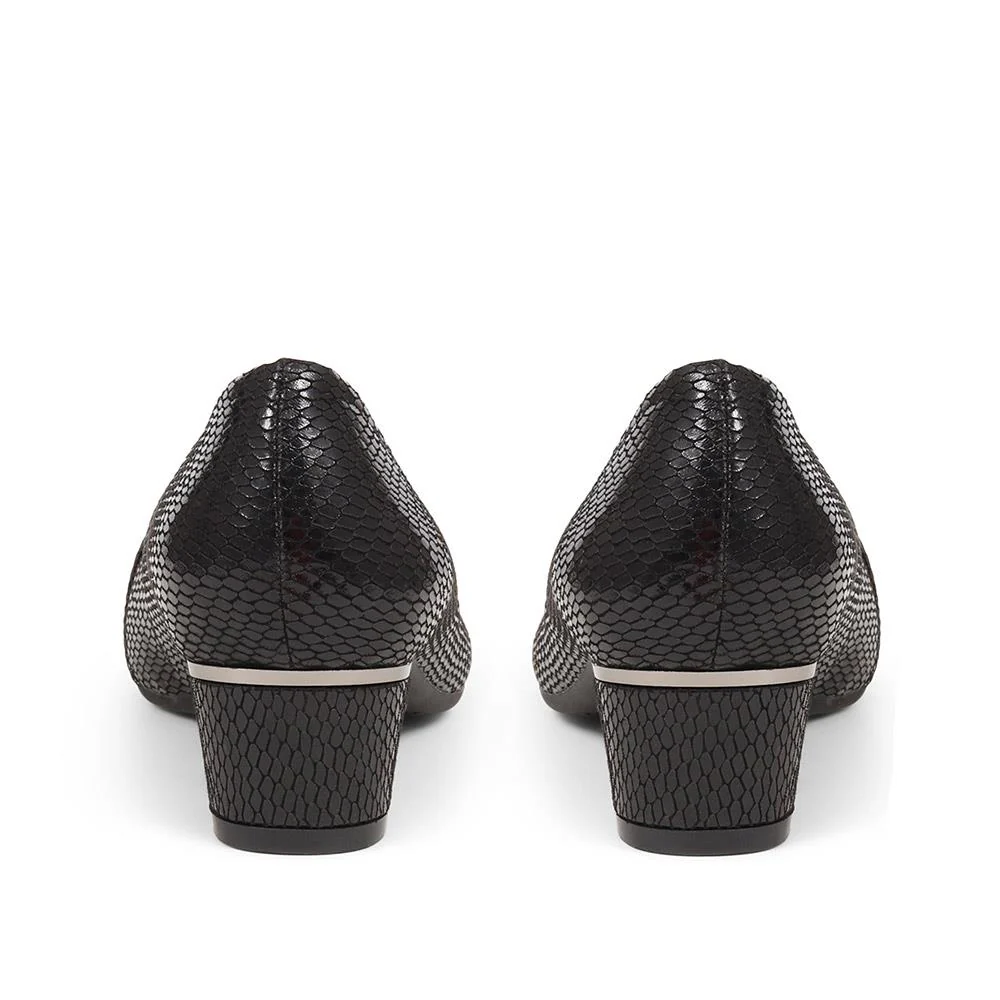 Heeled Court Shoe - WK38019 / 324 234 - Black Snake - Image 3