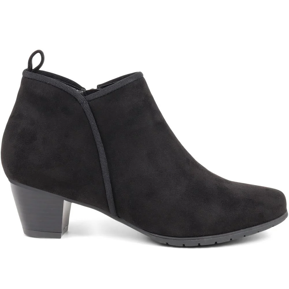 Heeled Short Ankle Boots - WBINS38005 / 324 159 - Black - Image 2