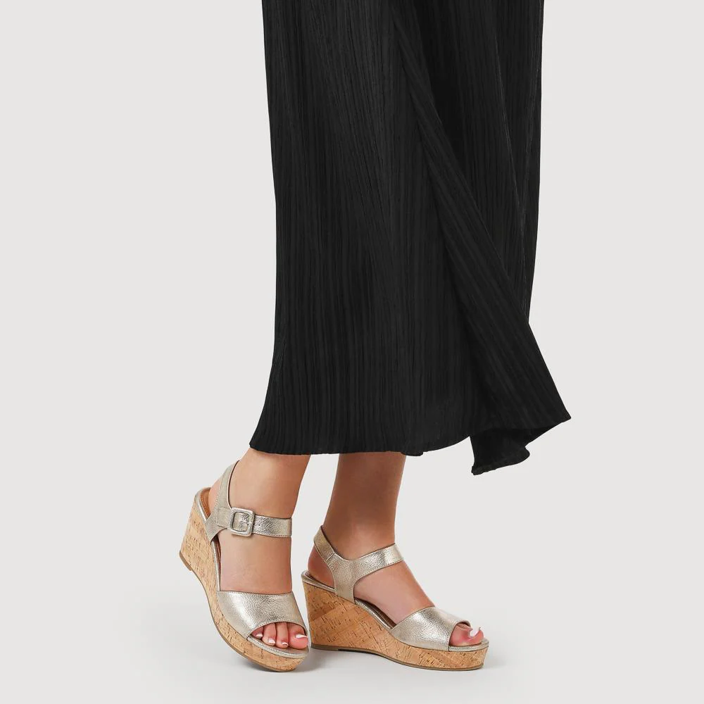 High Buckled Wedge Sandals - WOIL41051 / 327 394 - Gold - Image 5
