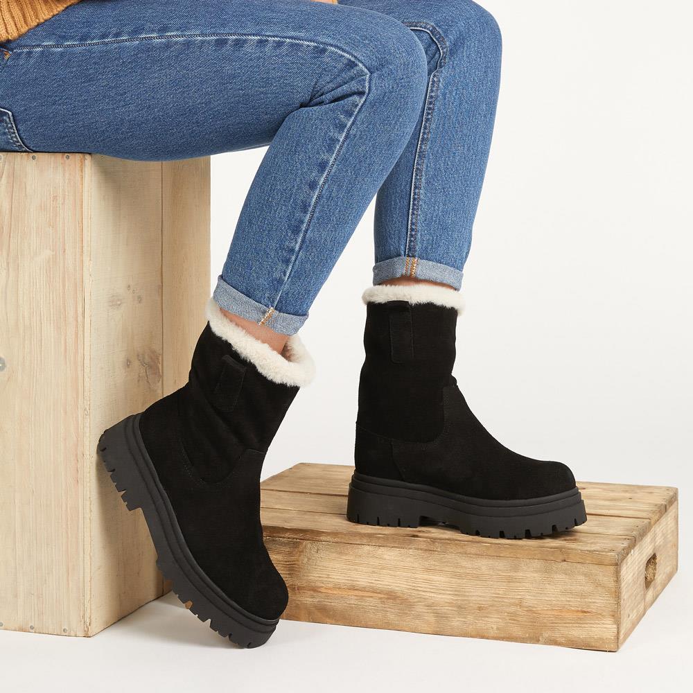 Isabetta Chunky Suede Boots - ISABETTA / 322 809 - Black - Image 5