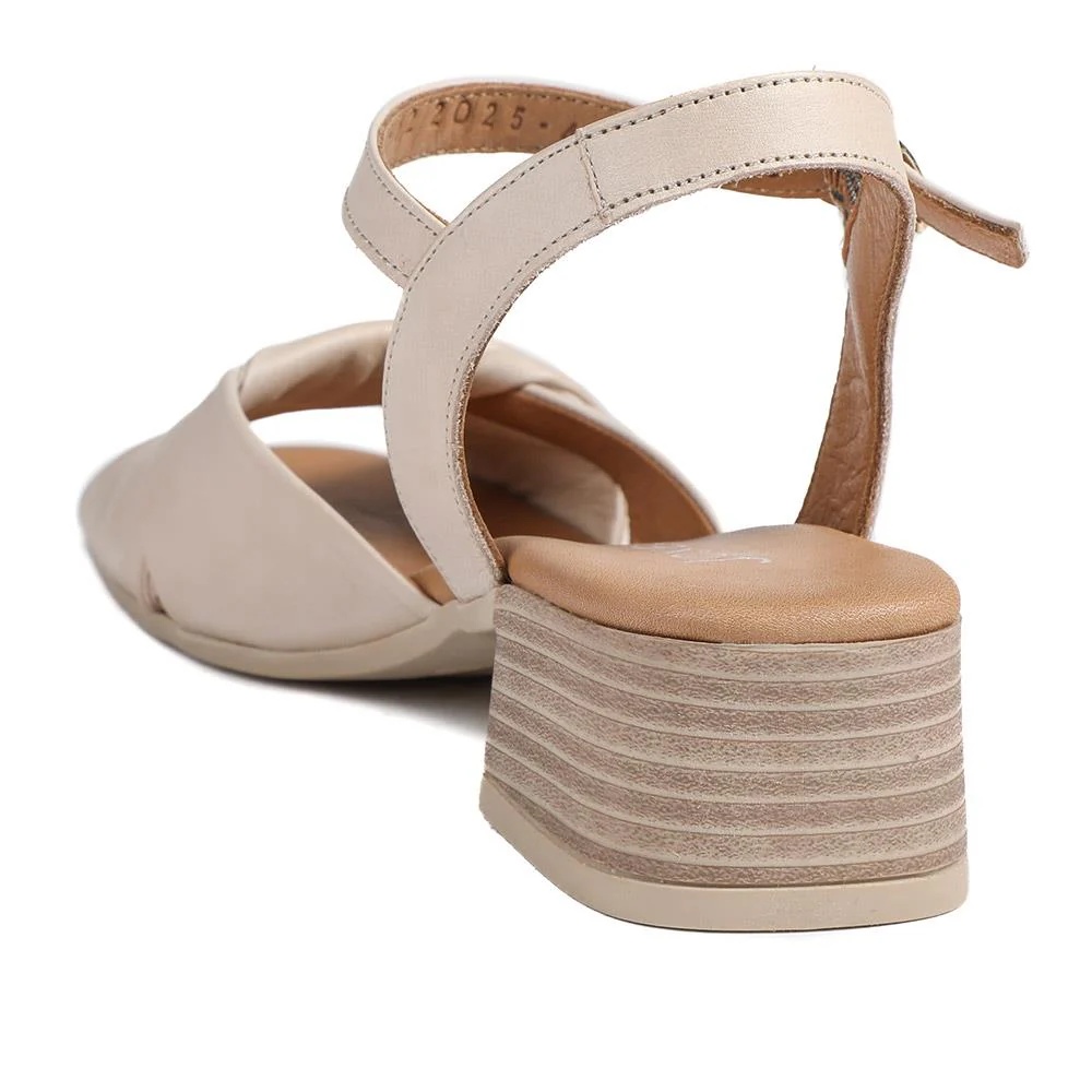Jaira Leather Buckle Fasten Sandals - JAIRA / 329 439 - Nude - Image 3