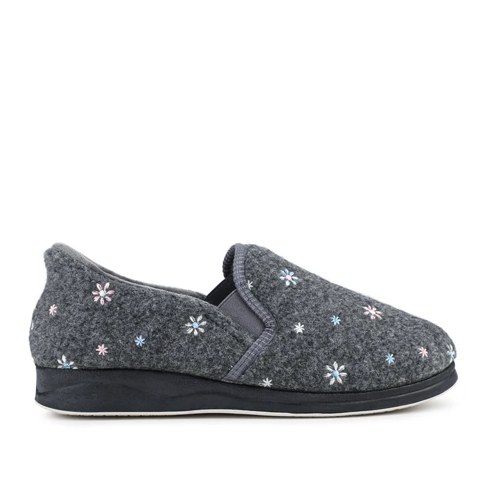 Easy Step In Memory Foam Slippers - QING42015 / 327 960 - Grey - Image 2