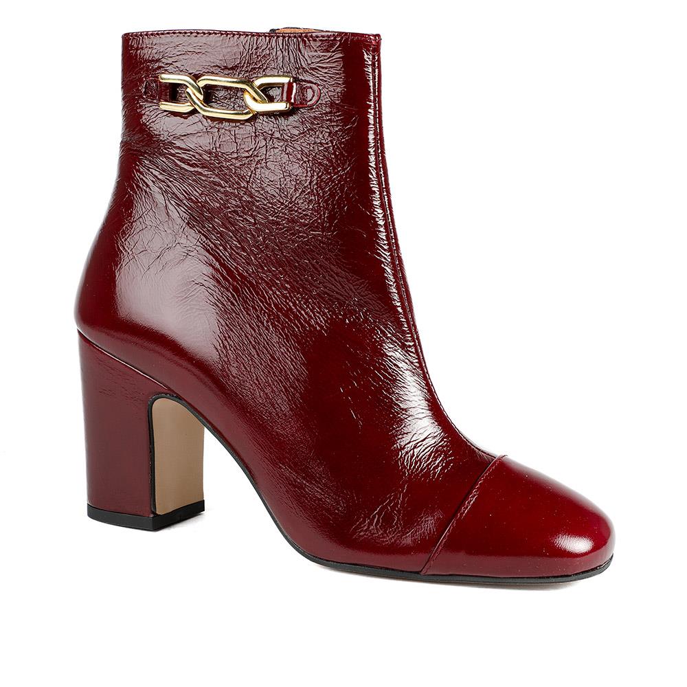 Kamari Leather Zip-Up Ankle Boots - KAMARI / 328 542 - Burgundy Patent