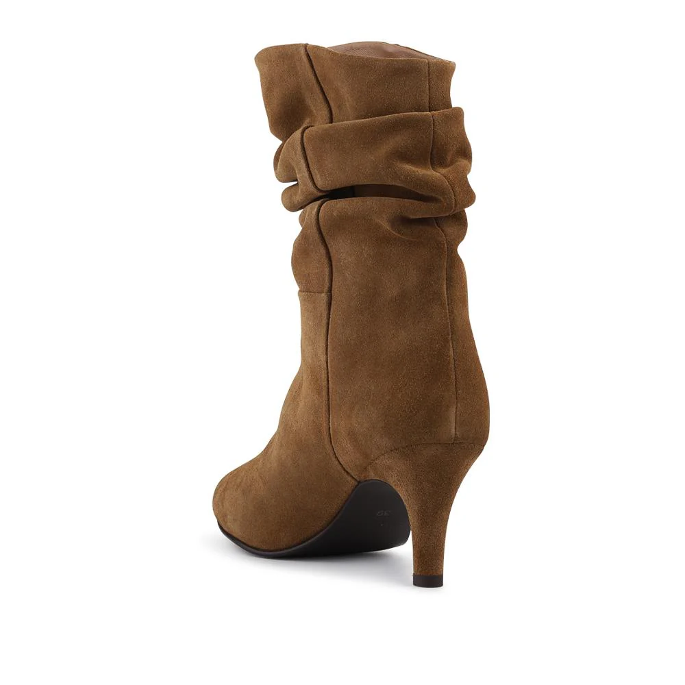 Kathryn Slouch Leather Ankle Boots - KATHRYN / 328 085 - Tan Suede - Image 3
