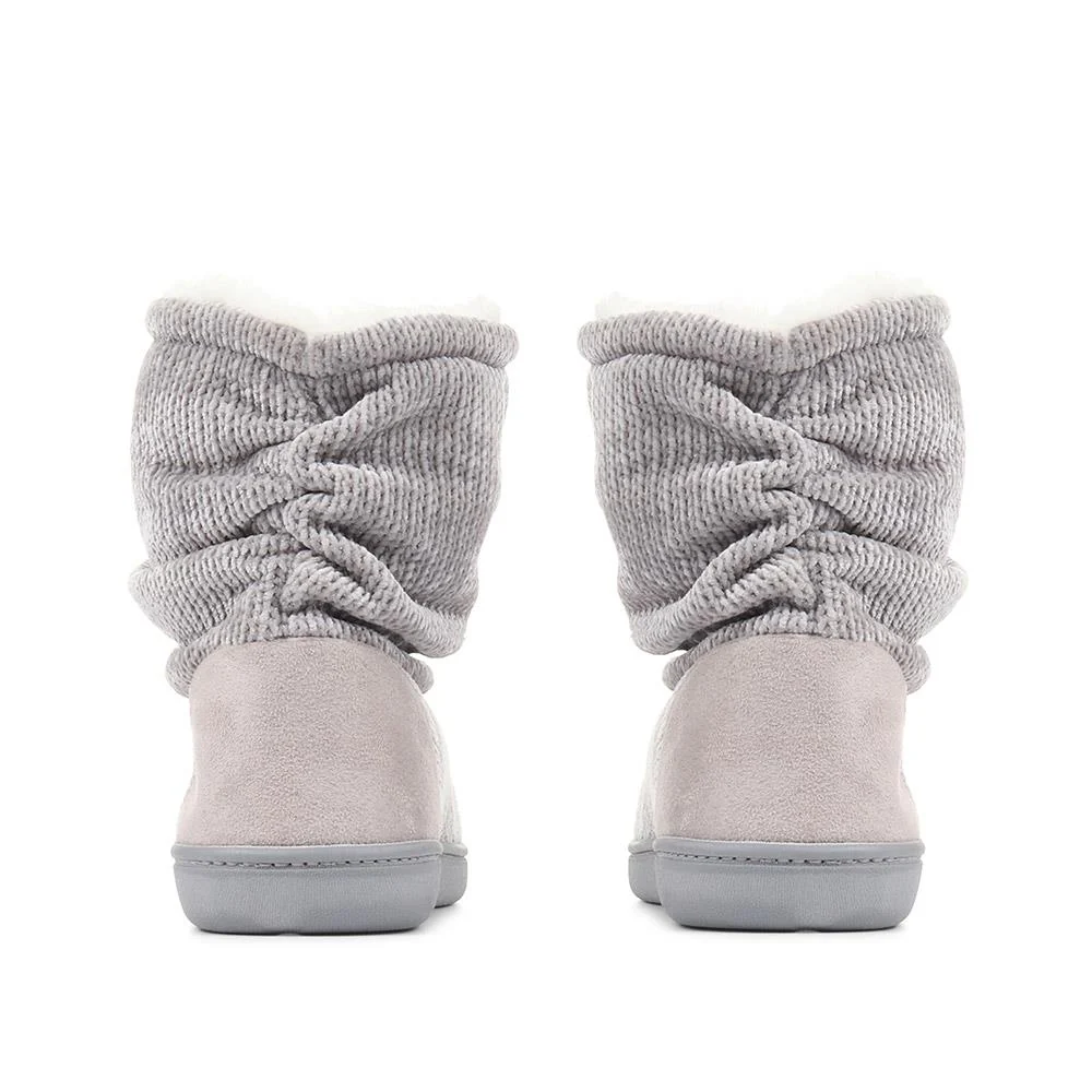Knitted Slipper Boots - QING36025 / 322 966 - Grey - Image 3