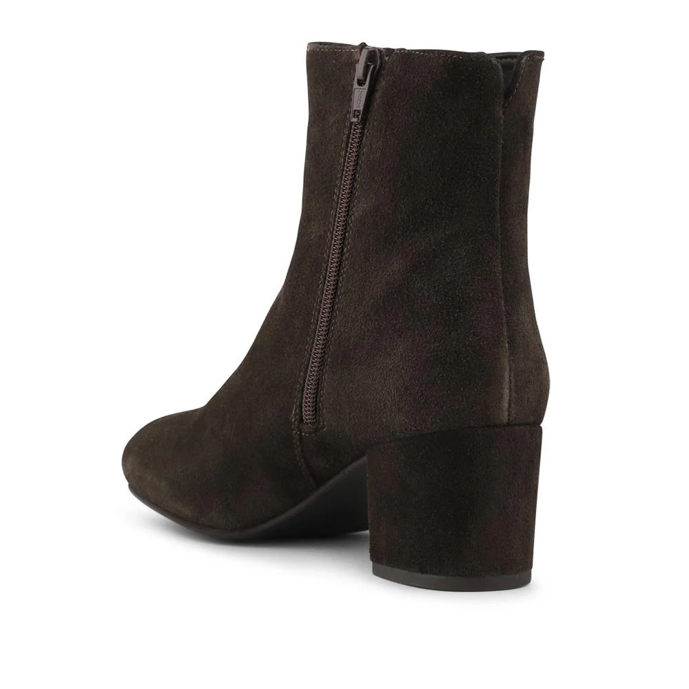 Kylee Smart Leather Zip Up Ankle Boots - KYLEE / 328 285 - Chocolate Suede - Image 3