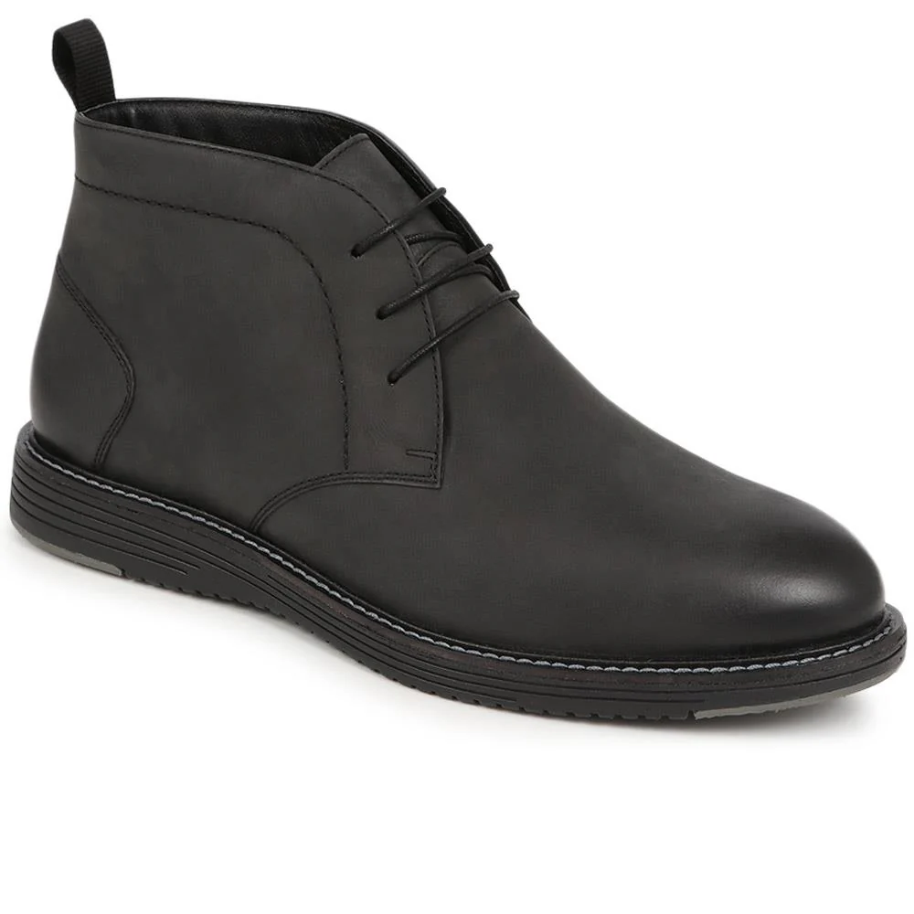 Lace-Up Chukka Boots - PERFO40011 / 326 145 - Black