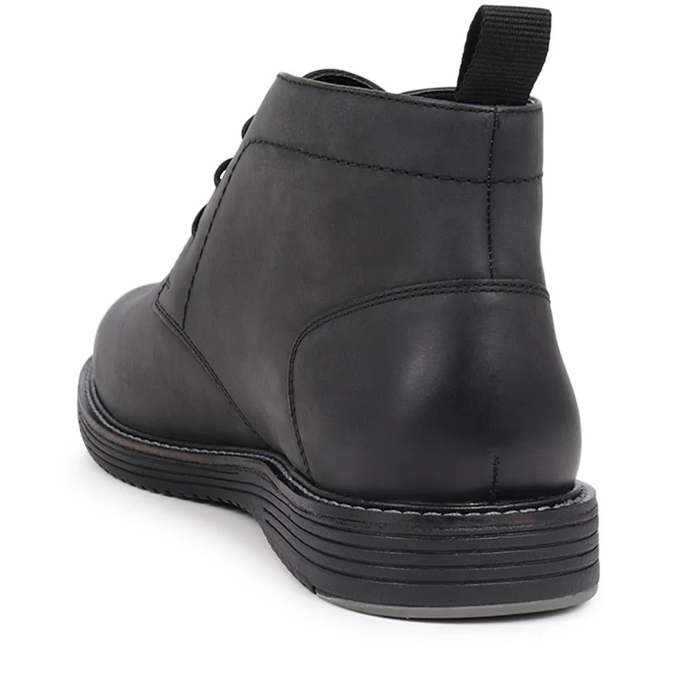 Lace-Up Chukka Boots - PERFO40011 / 326 145 - Black - Image 3