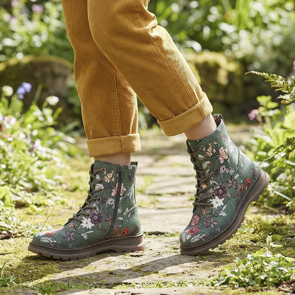 Lace-Up Floral Boots - PINYI40011 / 326 033 - Green Floral - Image 2