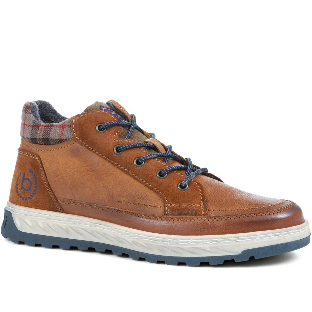 Lace up Leather Ankle Boots - BUG36507 / 322 881 - Cognac