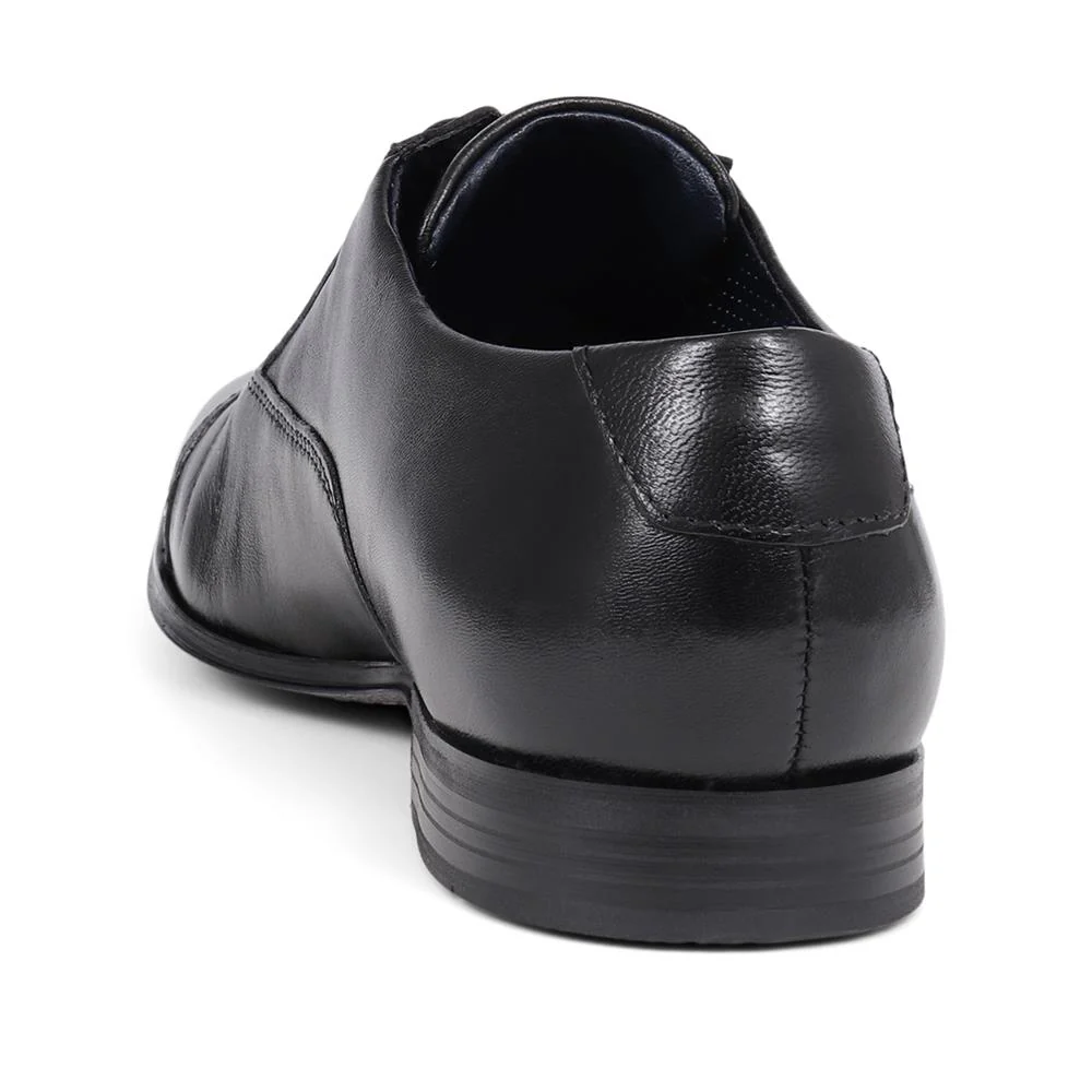 Lace-Up Leather Shoes - BUG39516 / 325 216 - Black - Image 3