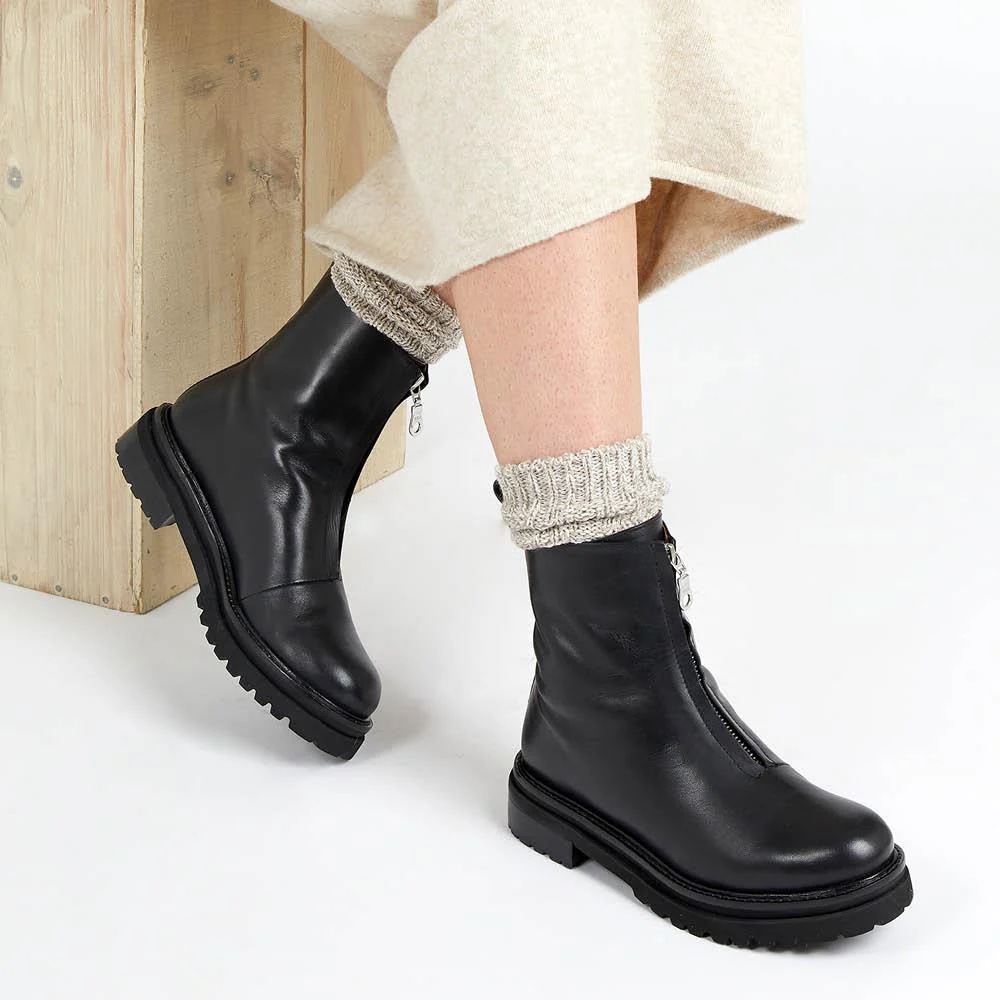 Lanie Zip Up Chunky Boots - LANIE / 322 352 - Black - Image 5