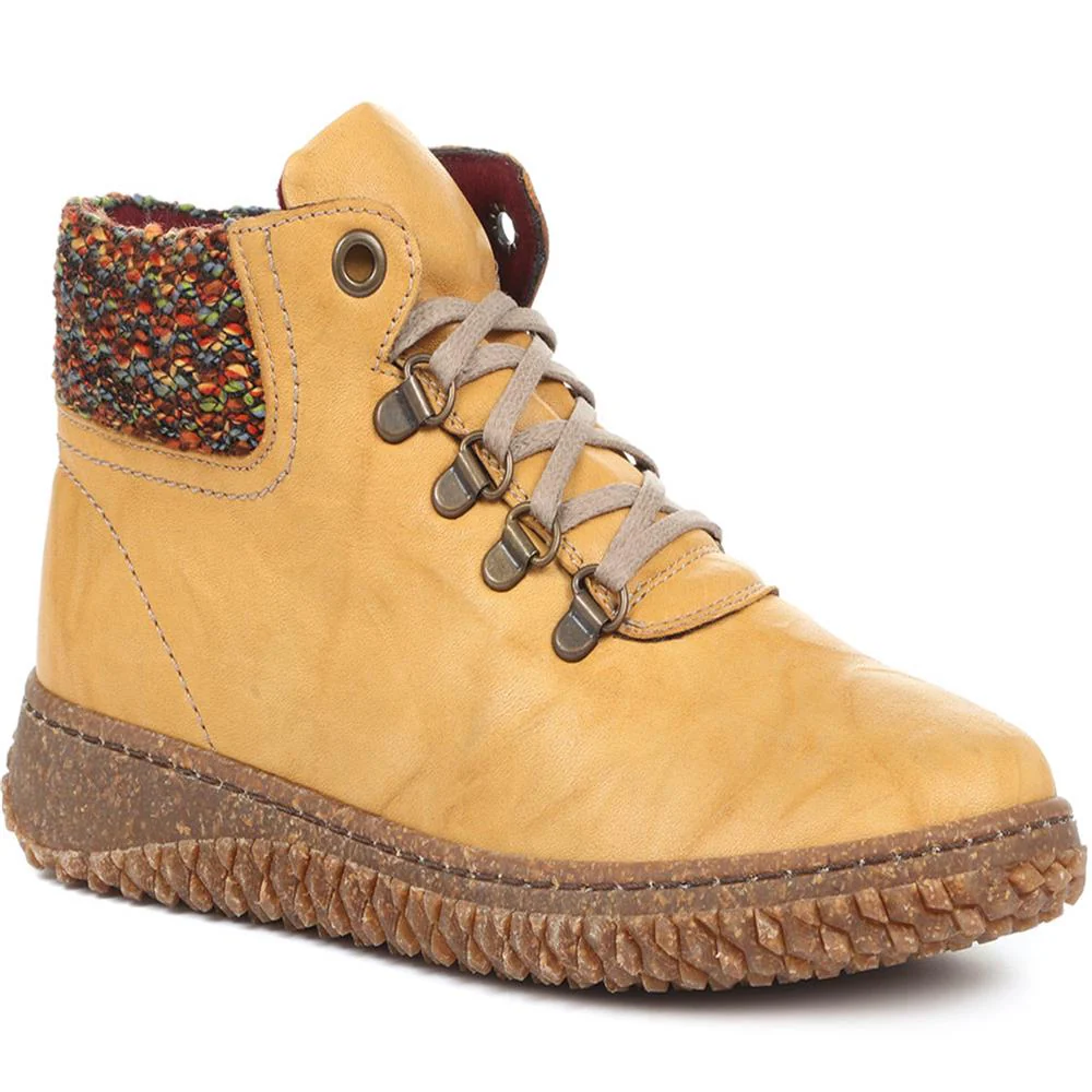 Leather Ankle Boots - HAK32015 / 319 263 - Image 2