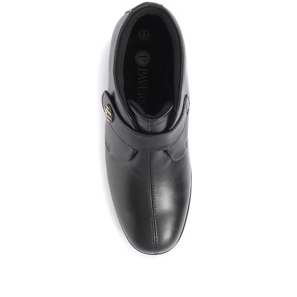 Leather Ankle Boots - KF28026 / 313 332 - Black - Image 4