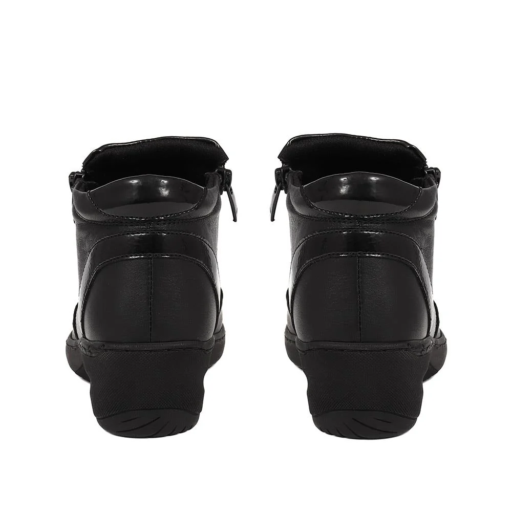 Leather Ankle Boots - LUCK34003 / 321 843 - Black-Black Patent - Image 3