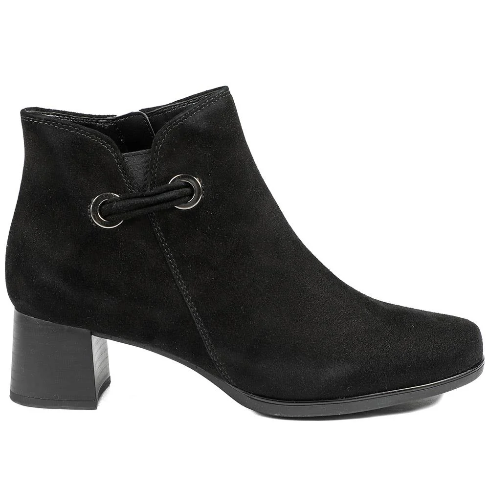 Leather Ankle Boots With Block Heel - GAB42020 / 329 514 - Black - Image 3
