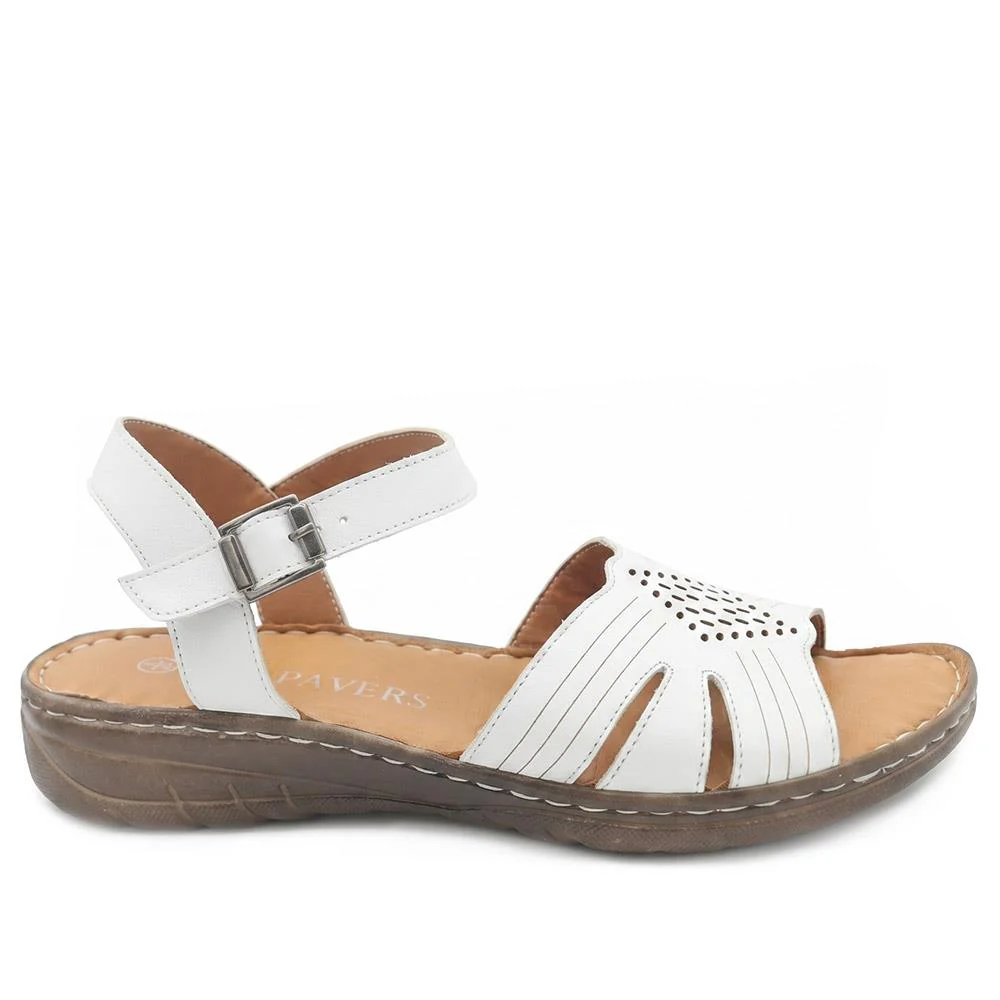 Leather Buckle Fasten Casual Sandals - LUCK43005 / 329 417 - White - Image 2