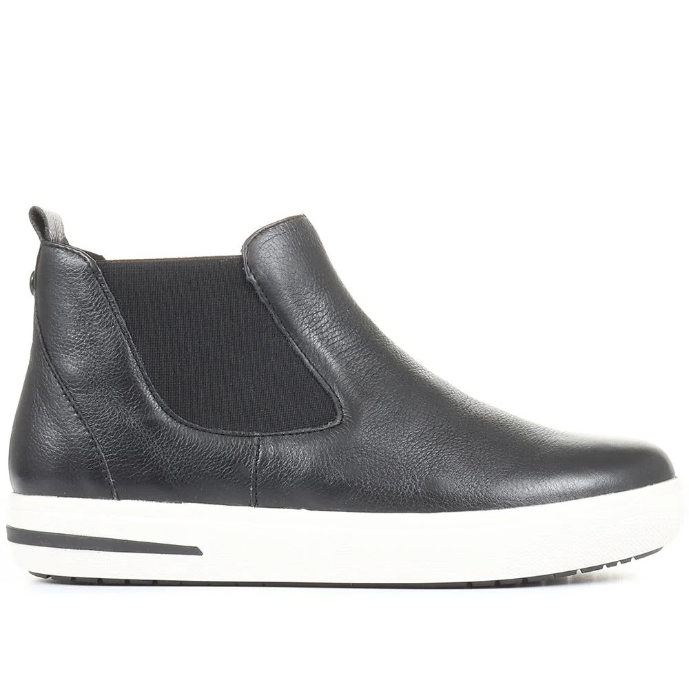 Leather Chelsea Boots - CAPRI34504 / 320 975 - Black - Image 2