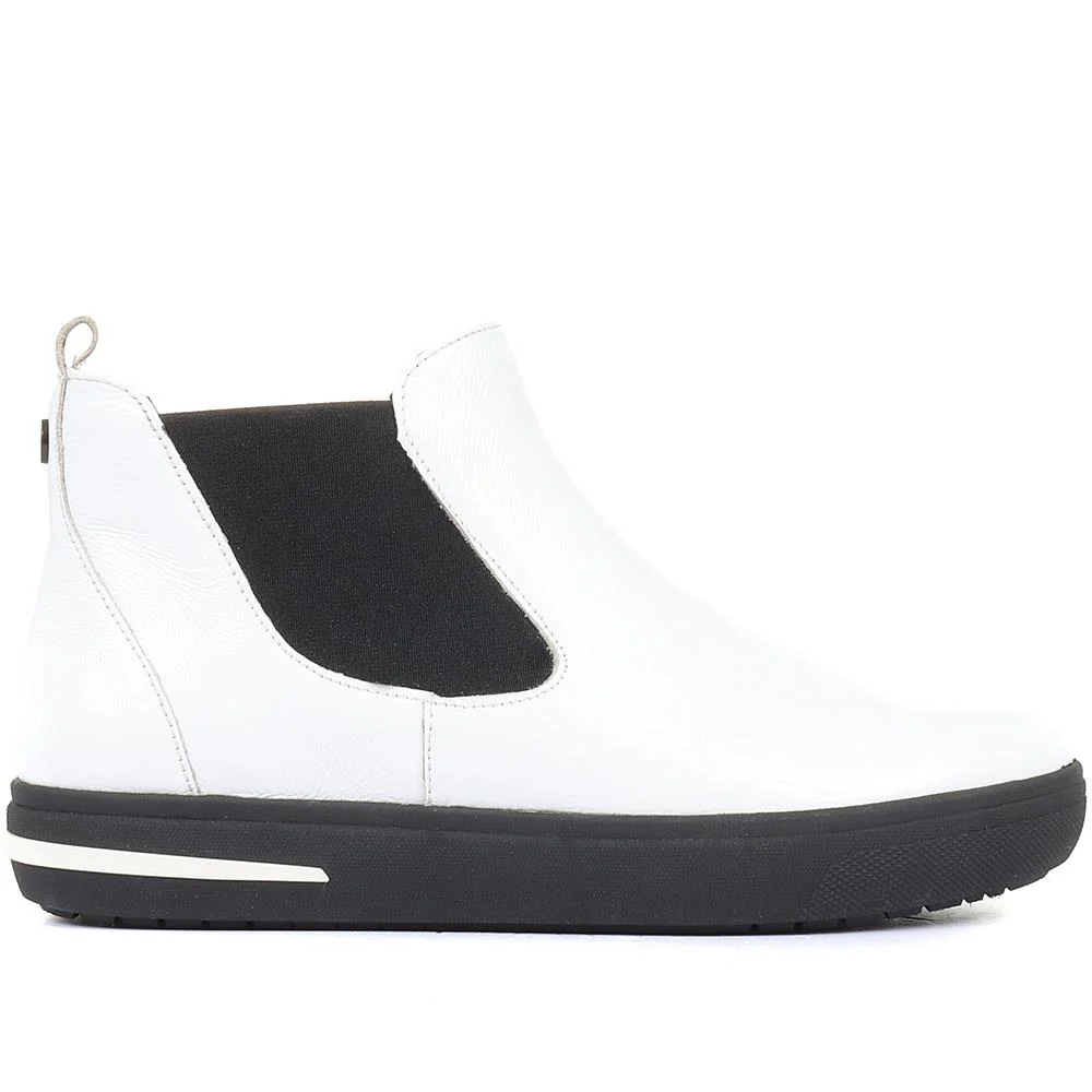 Leather Chelsea Boots - CAPRI34504 / 320 975 - White - Image 2
