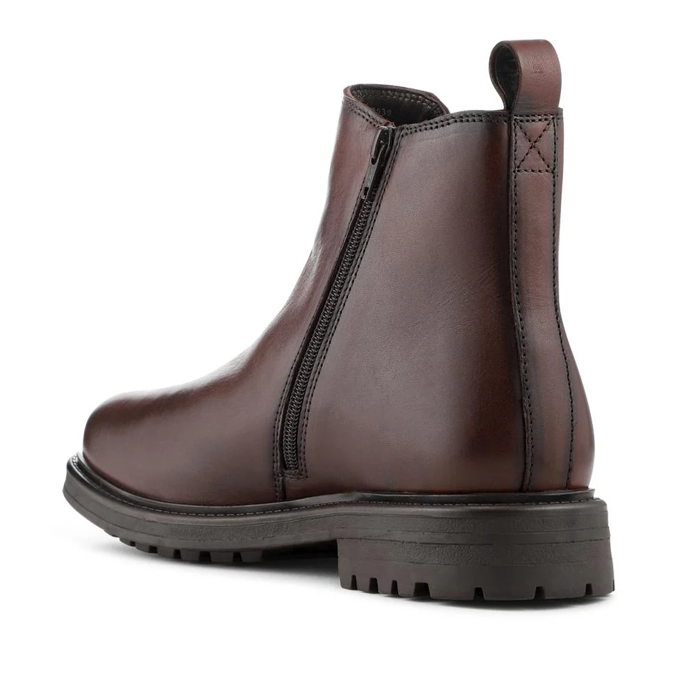 Smart Leather Chelsea Boots - JFOOT42030 / 328 339 - Brown - Image 3