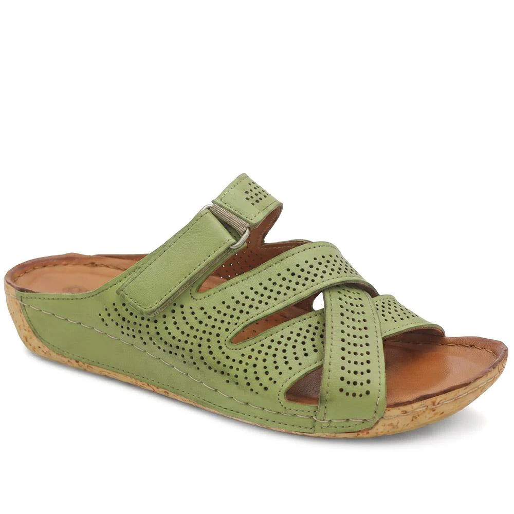 Leather Cut-Out Adjustable Strap Sandals - KARY43004 / 329 118