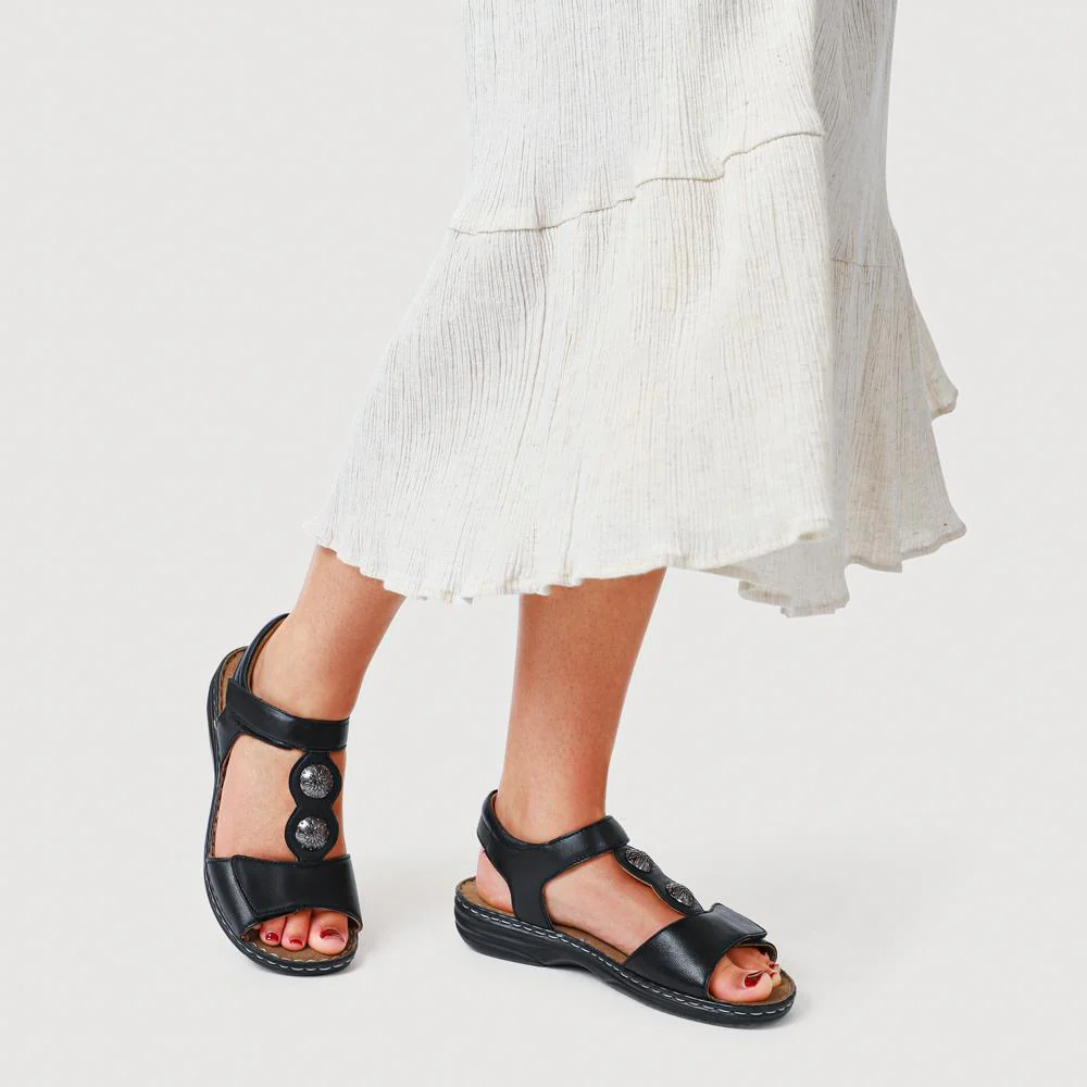 Leather Dual-Touch-Fastening Sandals - KF41007 / 327 492 - Black - Image 4