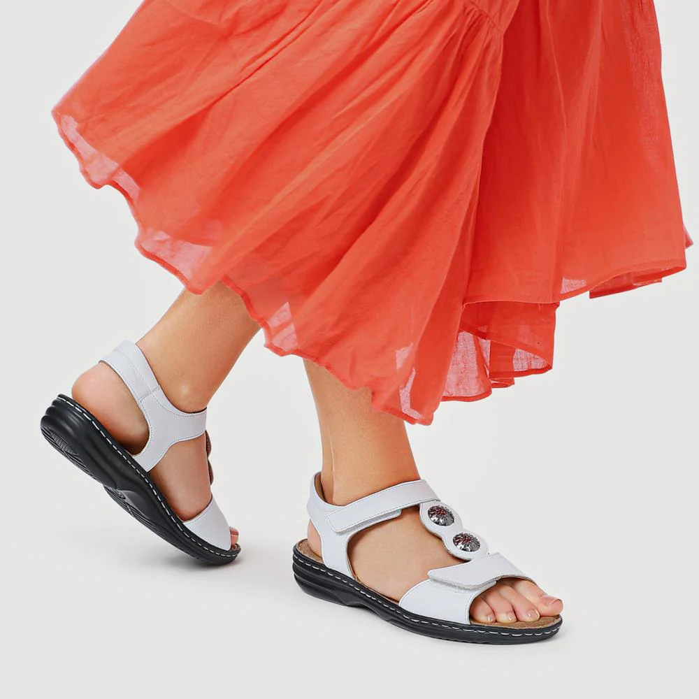 Leather Dual-Touch-Fastening Sandals - KF41007 / 327 492 - White - Image 5