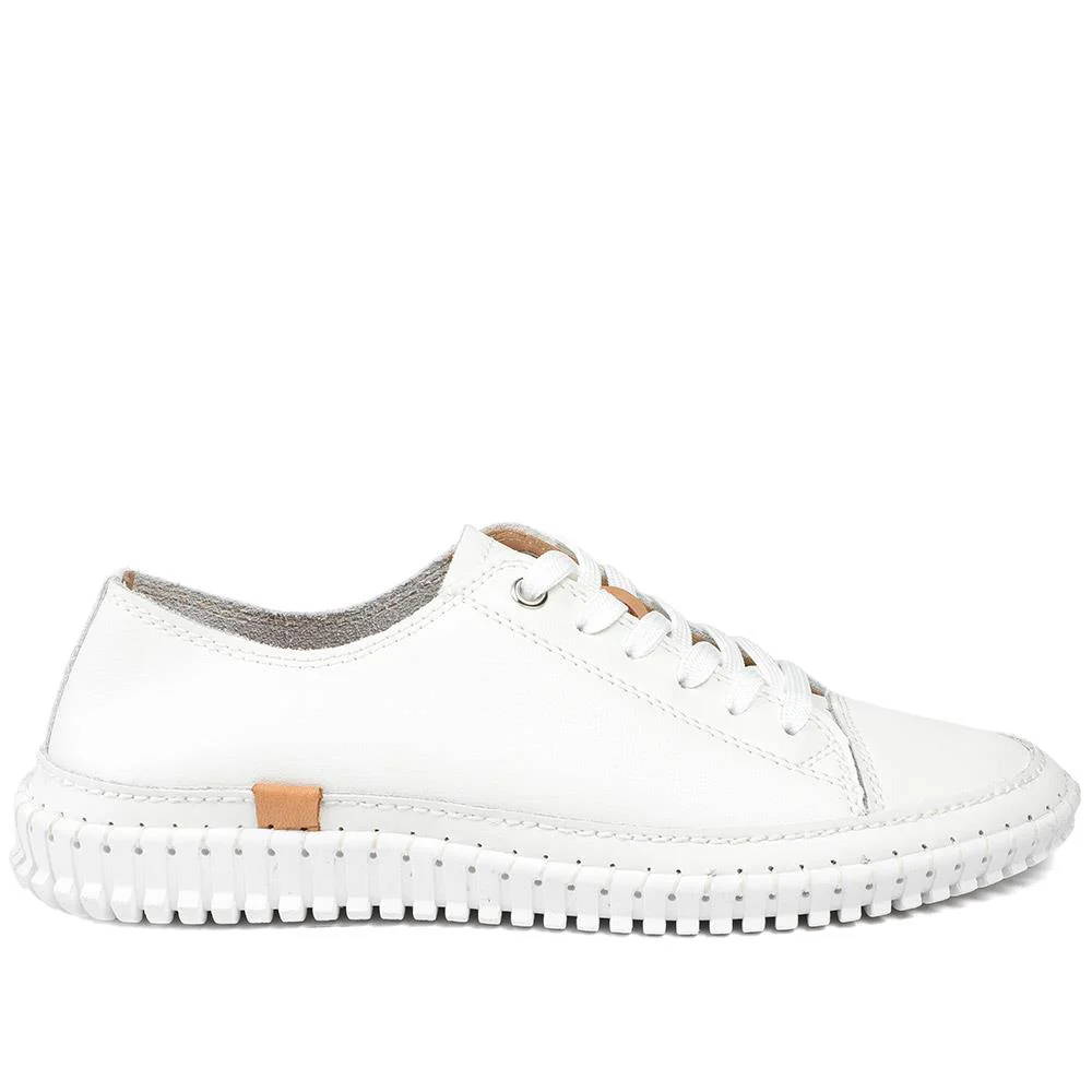 Leather Flexible Lightweight Lace Up Trainers - BRK43031 / 328 944 - White - Image 3