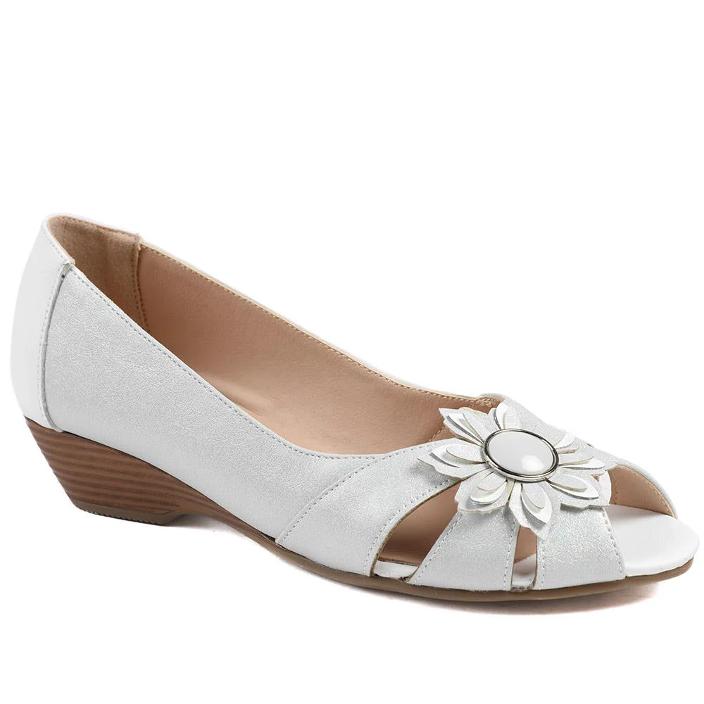 Leather Flower Detail Peep Toe Wedge Pumps - WLIG43000 / 328 886 - Image 3