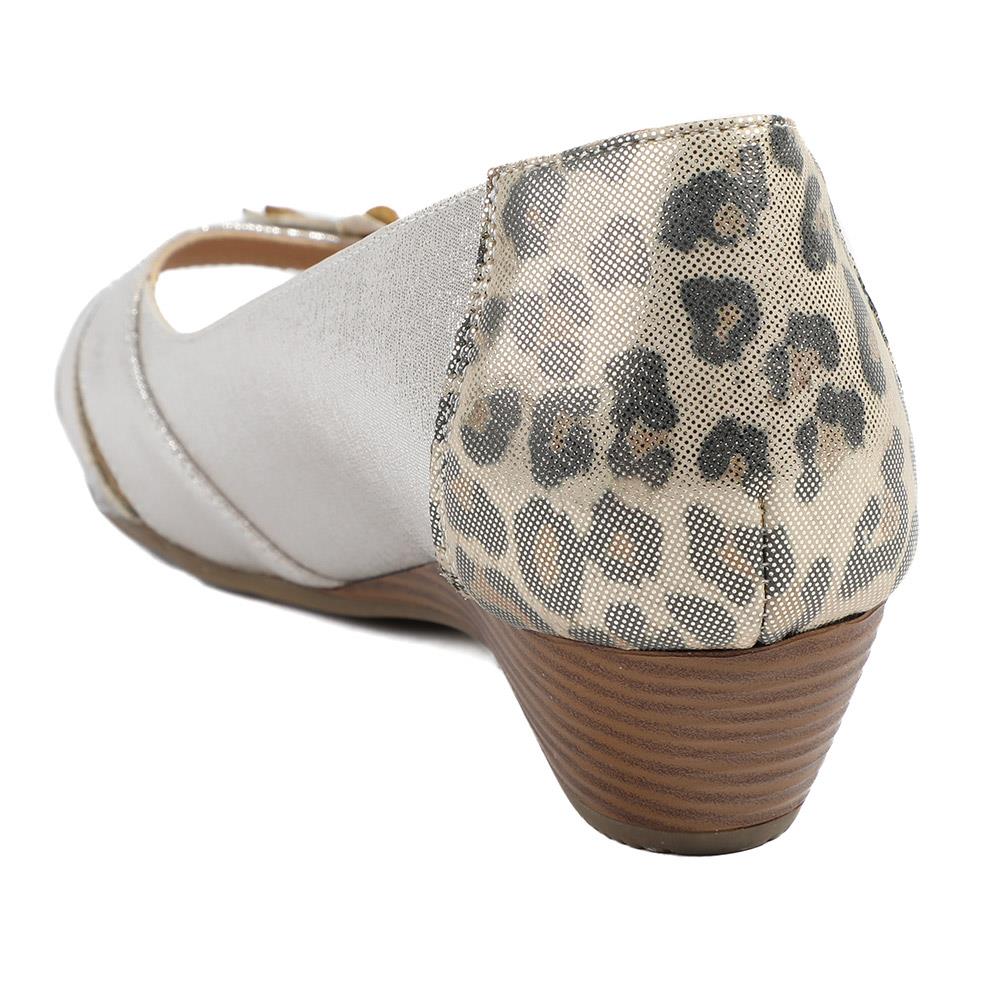 Flower Detail Peep Toe Wedge Pumps - WLIG43000 / 328 886 - Soft Gold - Image 4