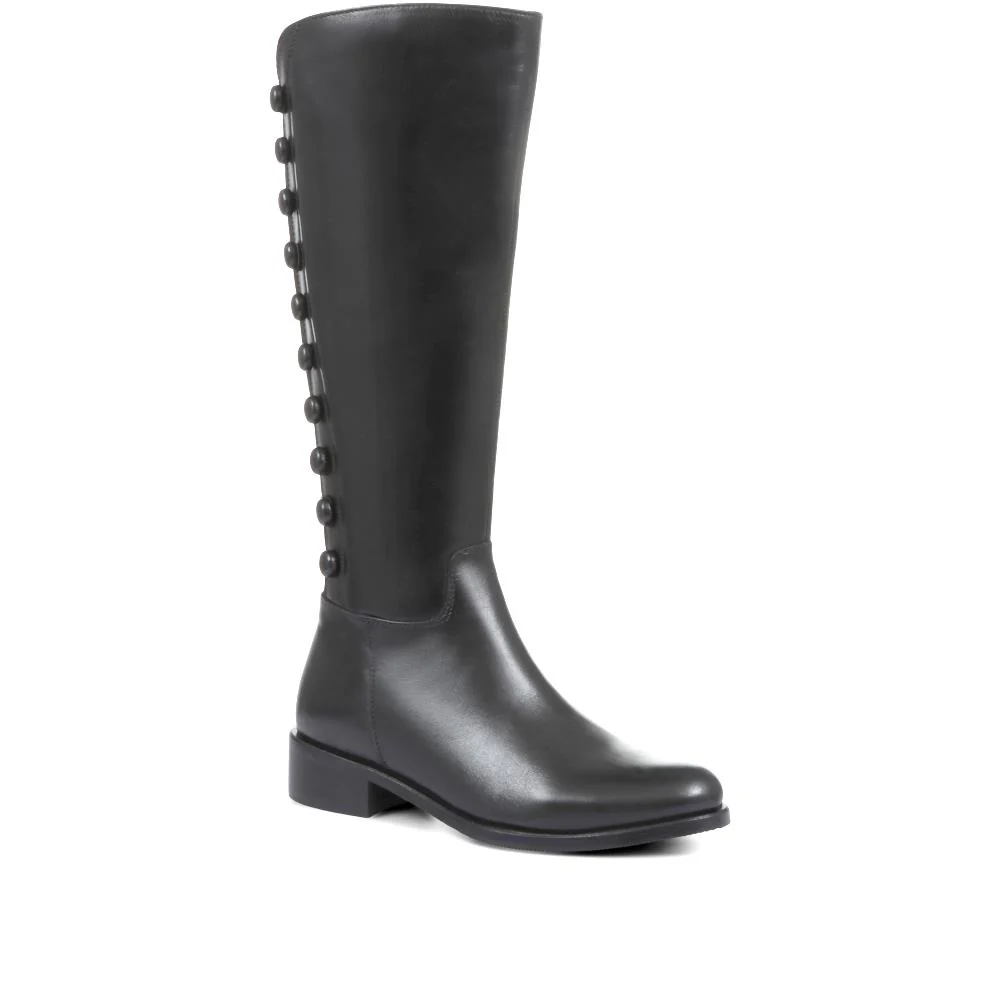 Leather Knee High Boots - SAK32003 / 319 237 - Black