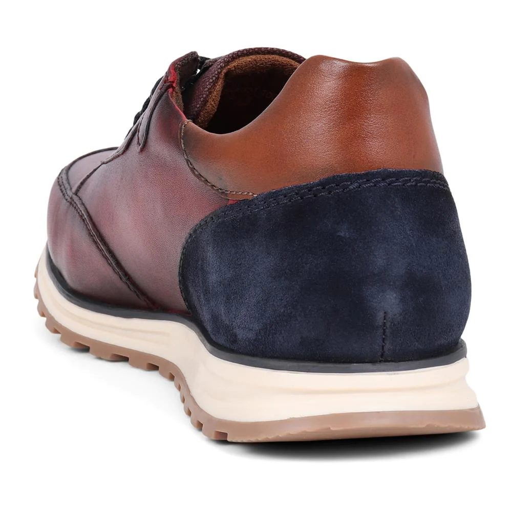 Leather Lace-Up Trainers - BUG39503 / 324 762 - Burgundy - Image 3