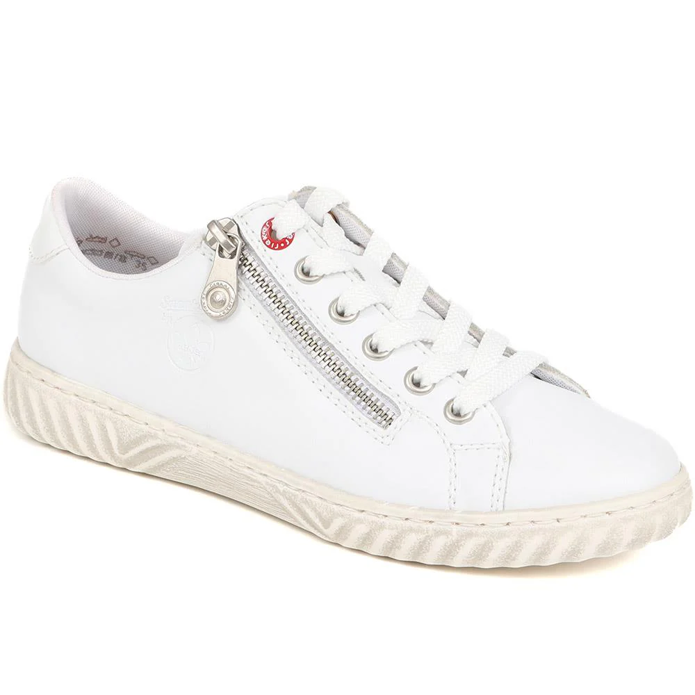 Leather Lace-Up Trainers - RKR39507 / 324 850 - White