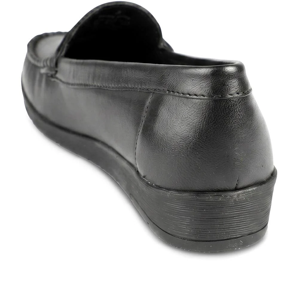 Leather Moccasins with Cut Out Strap - MOEN43002 / 329 554 - Black - Image 3
