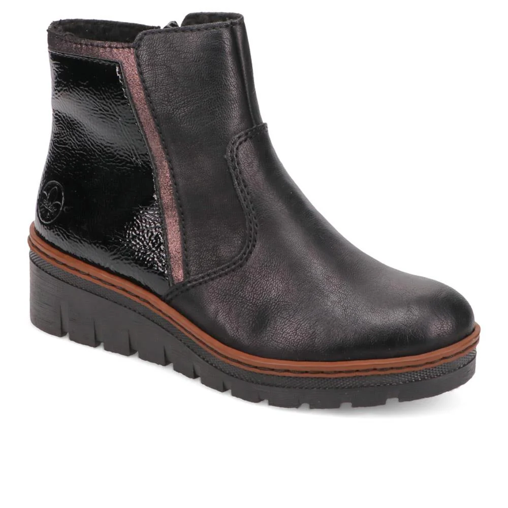 Leather Slip-On Ankle Boots - RKR40531 / 326 093 - Black