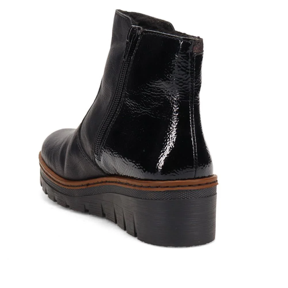 Leather Slip-On Ankle Boots - RKR40531 / 326 093 - Black - Image 3