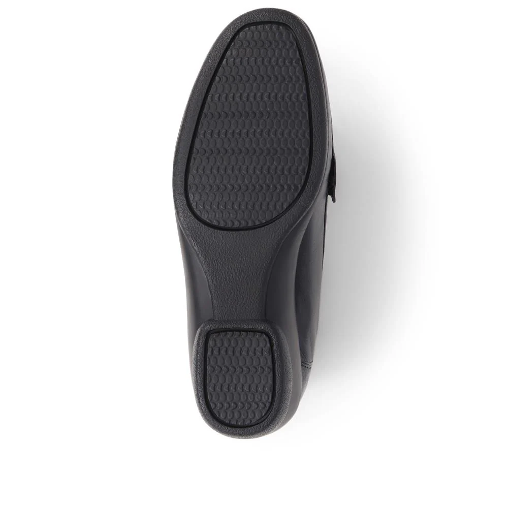Leather Slip-On Loafers - NAP38023 / 325 236 - Black - Image 4