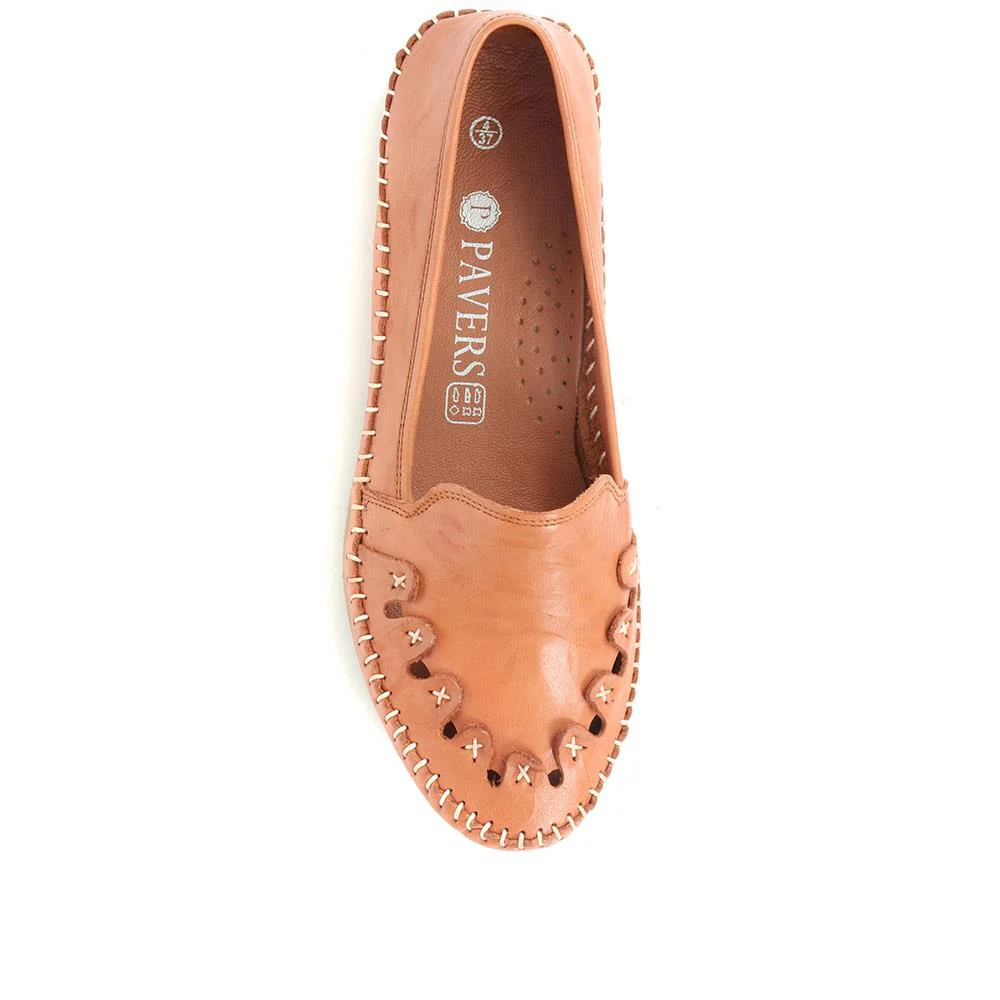 Leather Slip-On Pumps - GOKH29000 / 316 901 - Tan - Image 5