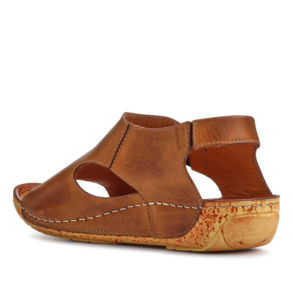 Leather Slip-On Sandals - KARY41004 / 327 532 - Tan - Image 3