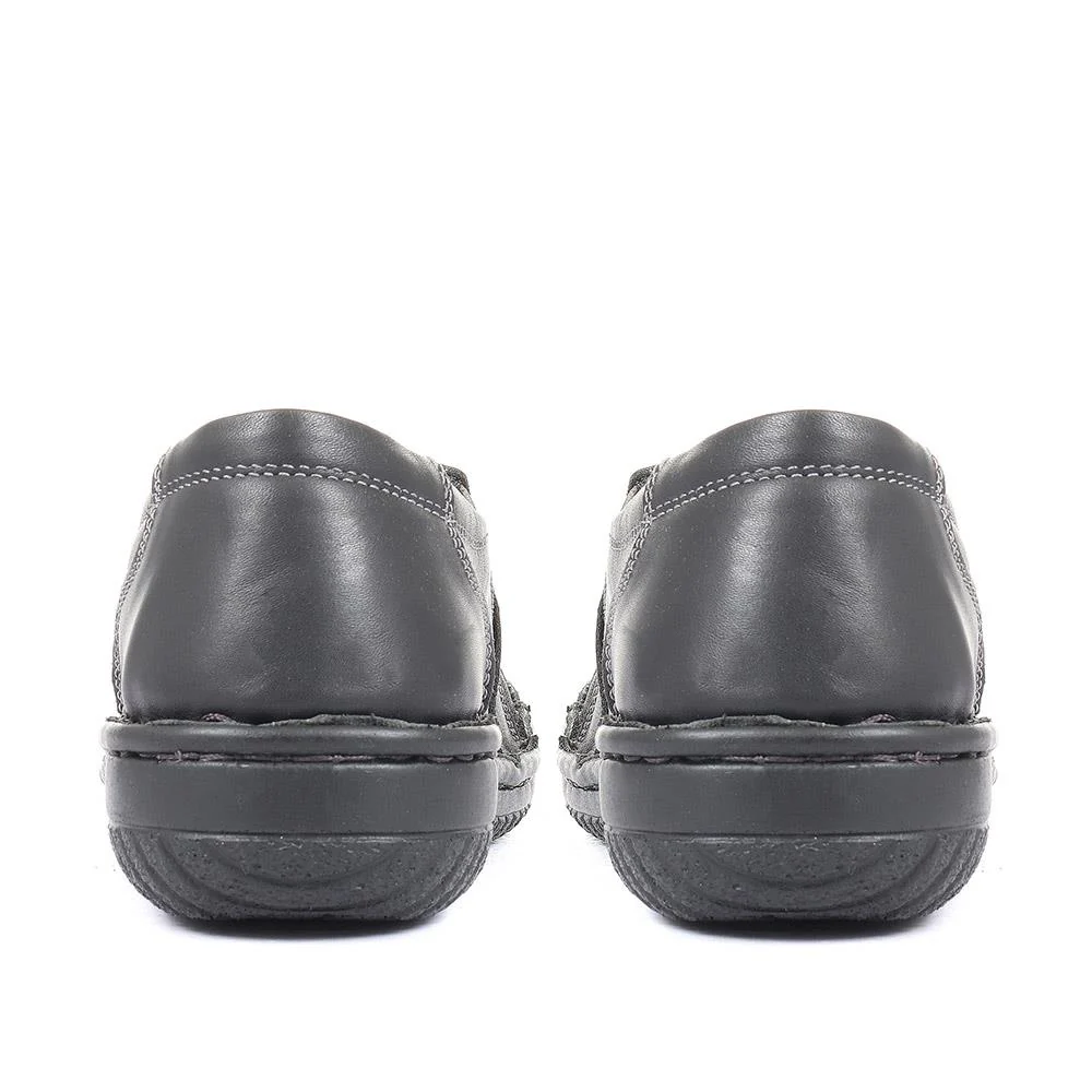Leather Slip On Shoe with Elastic Loop - HAK23012 / 308 130 - Black - Image 3